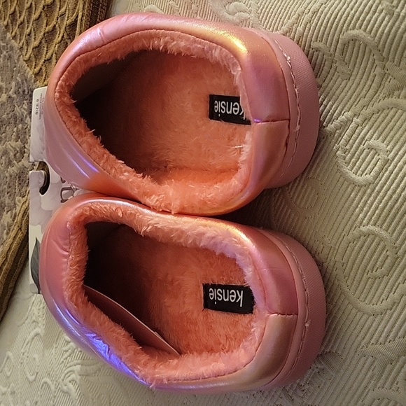 New Kensie Beautiful Slippers Size 9 - Picture 3 of 12